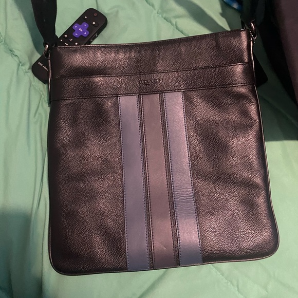 Men’s crossbody leather bag - Picture 1 of 1